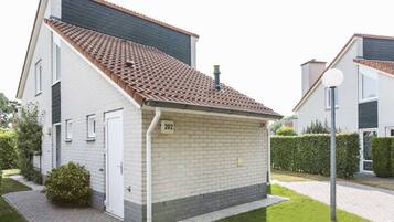 Villa | Exterior