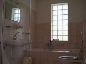 House | Bathroom