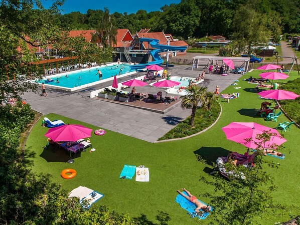 Pool - Cozy Lodge With a Dishwasher in the Achterhoek (Winterswijk - Brinkheurne)