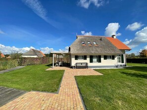 Garden - Country House with Terrace near Langweerder Wielen (Sint Nicolaasga)