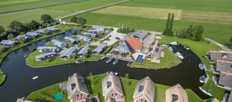 Lakeside Villa Near Sneekermeer