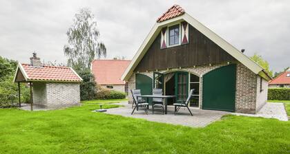 Cozy Holiday Home with Dishwasher near Meppel