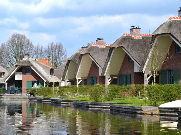 Villa | Exterior