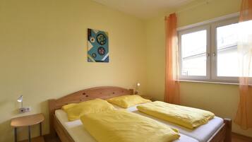 House | 7 bedrooms, individually furnished