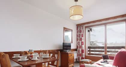 Apartment With a Balcony or Terrace Near the ski Slopes
