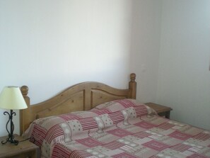 Apartment | Room amenity - Apartment in France With Pool and Sauna (Notre-Dame-de-Bellecombe)