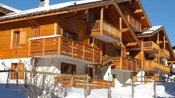 Apartment | Bahagian luar