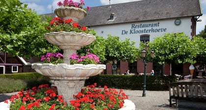 Villa at Klein Vink With Thermal Baths Access