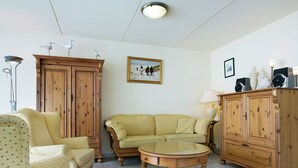House | Living room - Detached Villa With Dishwasher Near Domburg (Domburg)