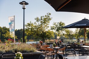 Bungalow | Restaurantes