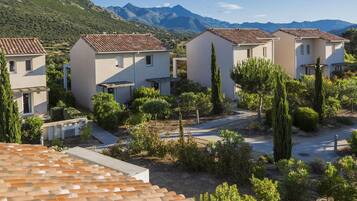 House | Bahagian luar