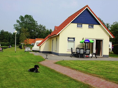 Chalet in Bergumermeer by the Canal