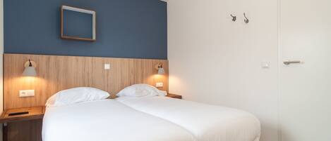 House | 2 bedrooms, bed sheets
