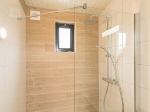 House | Bathroom