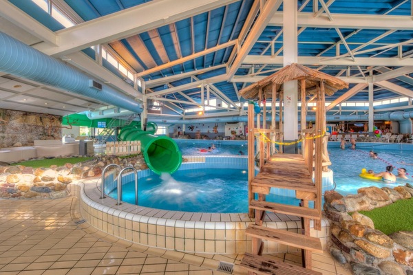 Bungalow | Pool | Outdoor pool