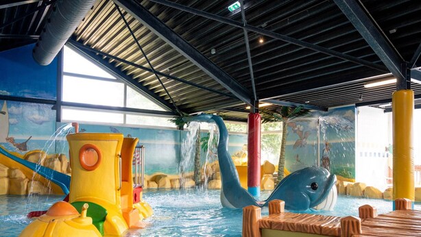 Chalet | Kolam renang | Kolam renang outdoor