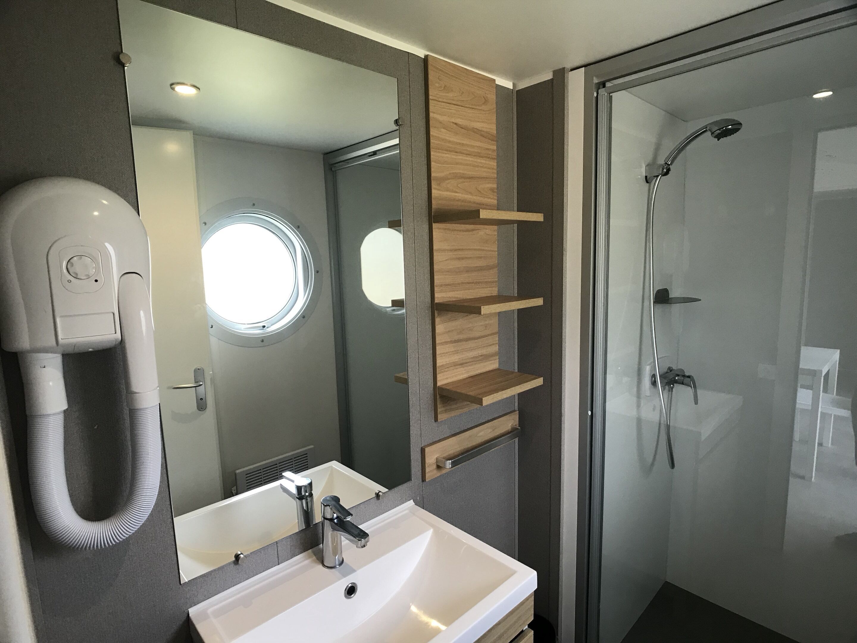 Chalet | Bathroom