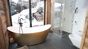 Unclassified image, 5 of 36, button - Gorgeous Chalet in Niedernsill With Garden (Niedernsill)