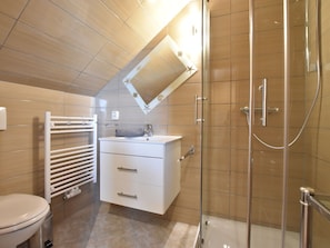 Apartment | Badezimmer | Dusche