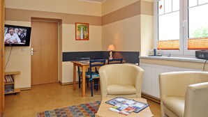 Living room - Peaceful Apartment in Kühlungsborn With Garden (Kuehlungsborn)