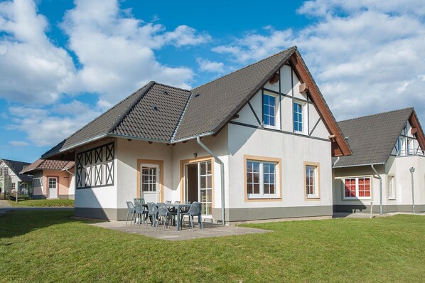 House | Exterior