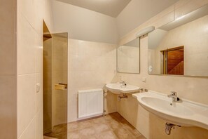 House | Bathroom