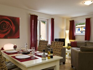 Villa | Dining - Luxurious Provencal Villa With AC, Near the Nice Vidauban (Vidauban)