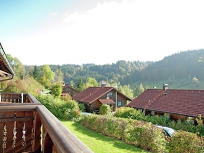Balcony - Cozy Holiday Home With Oven, Near Oberstaufen (Missen-Wilhams)