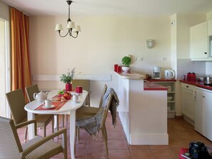 Apartment | Private kitchen - Comfortable Apartment Located in Authentic Provencal Village (Vernegues)
