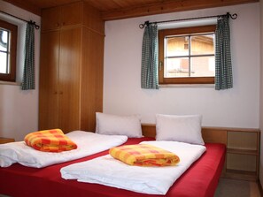 Appartement | 3 chambres, ameublement unique