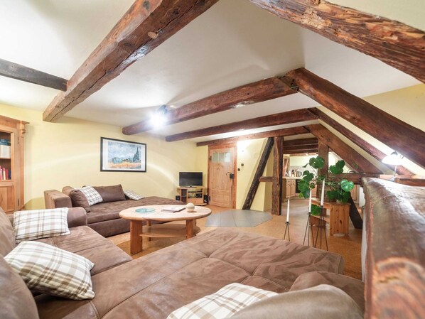 Ferienhaus | Wohnbereich | Kamin