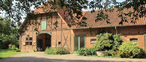 House | Exterior