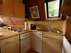 Private kitchen - Wooden Chalet With Oven, in Oberharz Near a Lake (Clausthal-Zellerfeld)