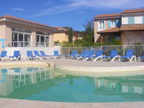 Outdoor pool - Beautiful House With AC, Located Between Inland and sea (Montauroux)