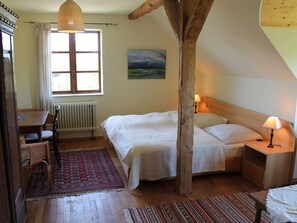 Apartment | 7 bedrooms - Buschenhagen Rustic Getaway (Niepars)