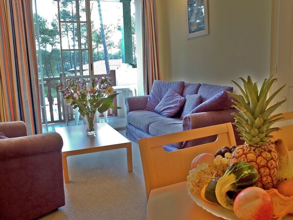 Apartment | Living room - Dune du Pilat Family Getaway (Gujan-Mestras)
