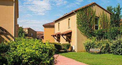 Holiday Home in Bergerac Near Chateau Bridoire