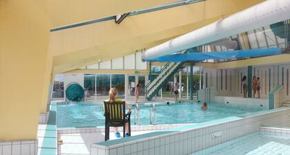 Modern Lodge With two Bathrooms, Near the Beach