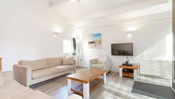 Villa | Living area