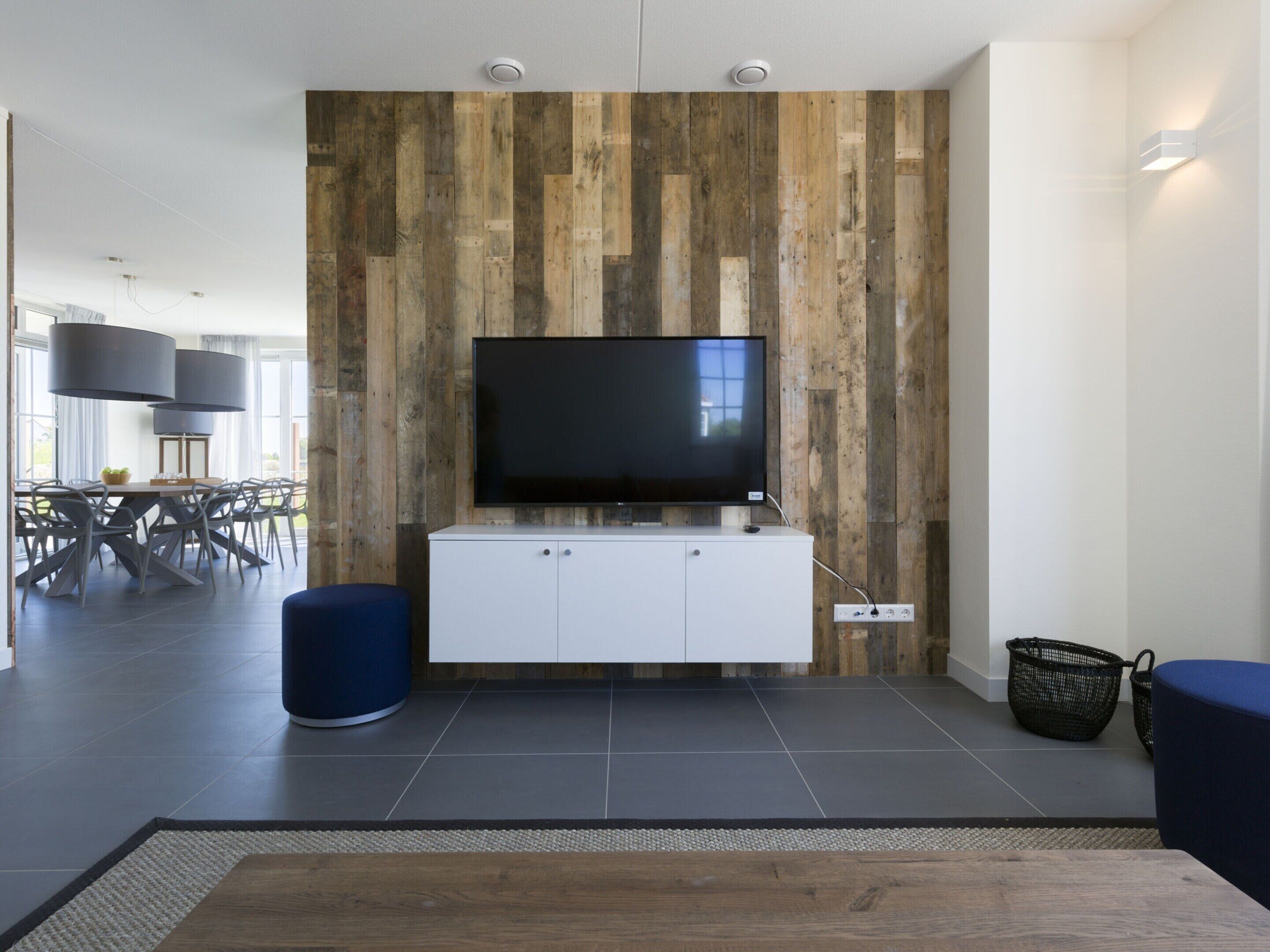 Villa | Living area | TV