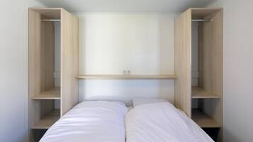 Chalet | 2 kamar tidur dan dilengkapi dengan perabotan berbeda-beda