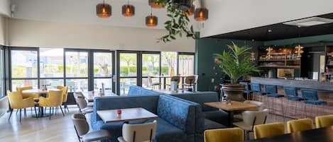 하우스 | 다이닝