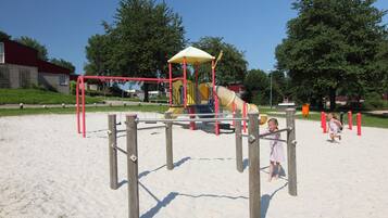 Bungalow | Property amenity