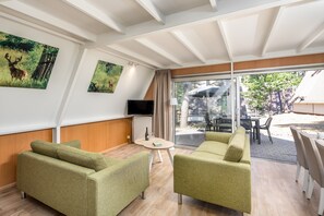 Living room - Bungalow in Wolfsven Near Nature Reserve (Mierlo)