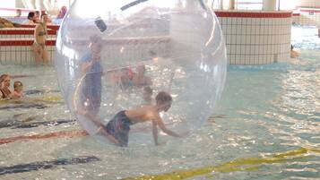 Chalet | Pool | Outdoor pool