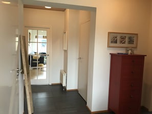 House | Reception - Holiday Home With Private Garden by the sea (Ballum)