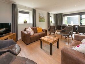 House | Living room