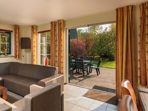 Balcony - Detached Holiday Home With Dishwasher, in a Nature Reserve (Hooghalen)