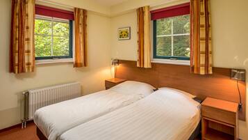 House | 3 bedrooms, individually furnished