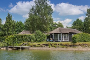 Exterior - Relaxing Chalet Retreat (Hoge Hexel)